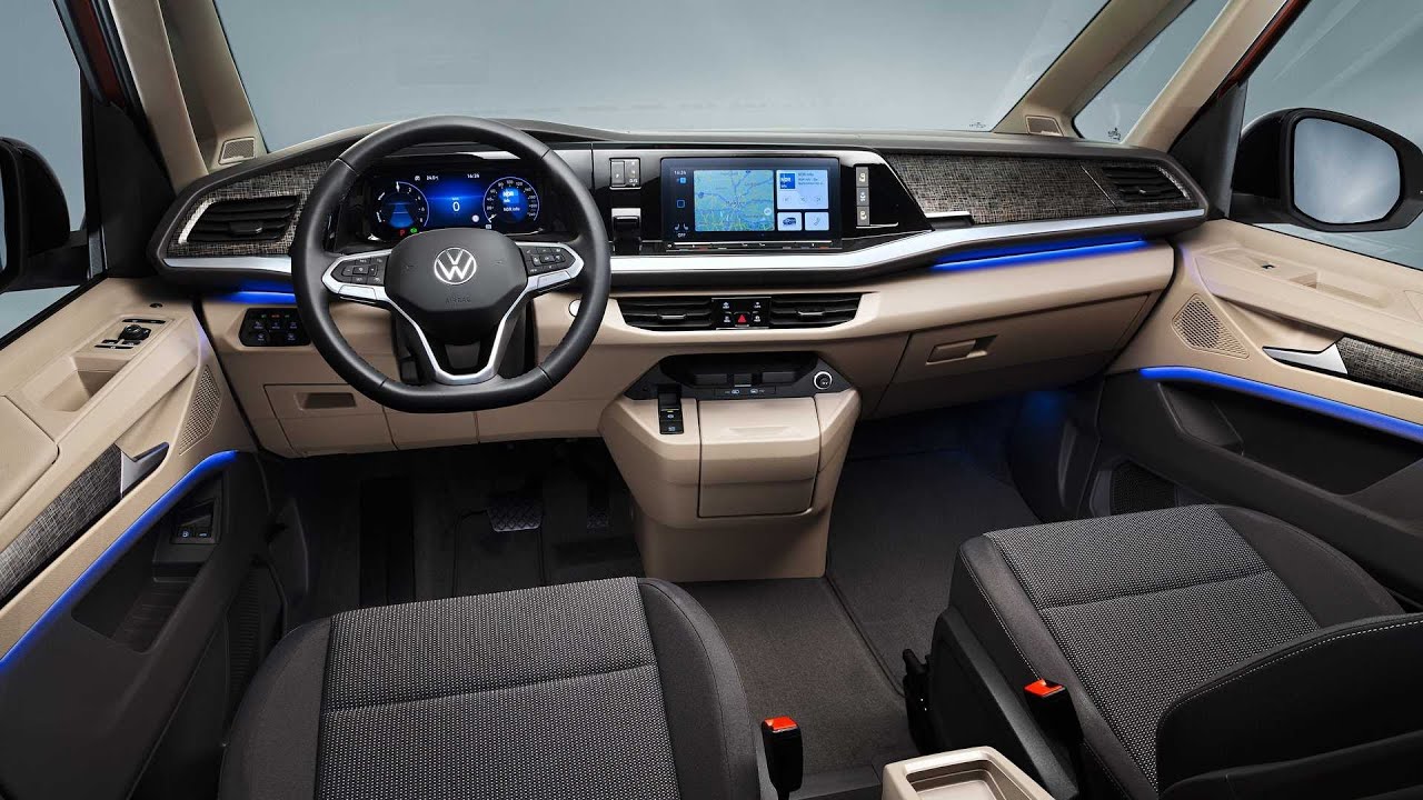 Volkswagen Multivan interior - Cockpit