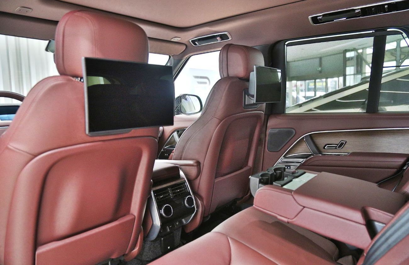 Land Rover Range Rover V6 plug-in Hybrid P550e German Specification