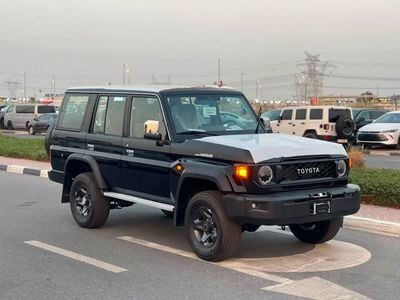Toyota Land Cruiser 70 HT VXR LC 76 LX 4.0L A/T GCC Specs SAUDI