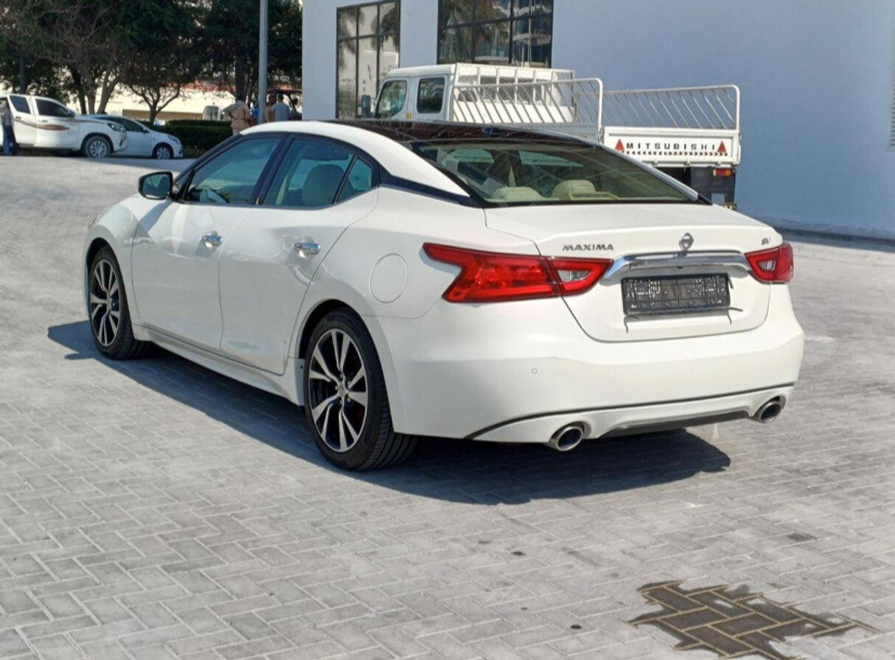 Used Nissan Maxima 2018 for sale in Dubai - 750447