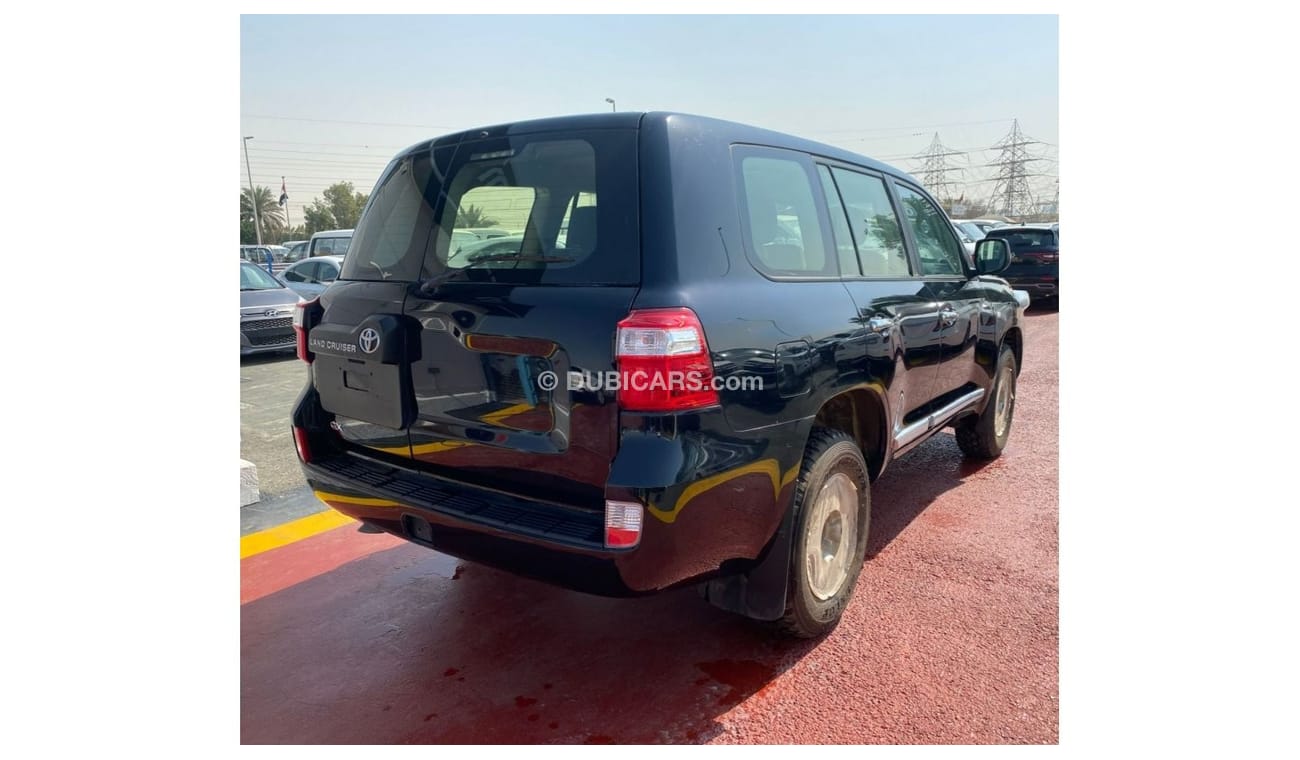 تويوتا لاند كروزر تويوتا لاند كروزر عربة 4.0 لتر موديل 2021 4WD SUV ناقل حركة يدوي أسود اللون