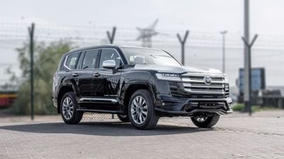 Toyota Land Cruiser 2026 Toyota Land Cruiser VXR 3.5L AT Petrol (Black-Red) Omani