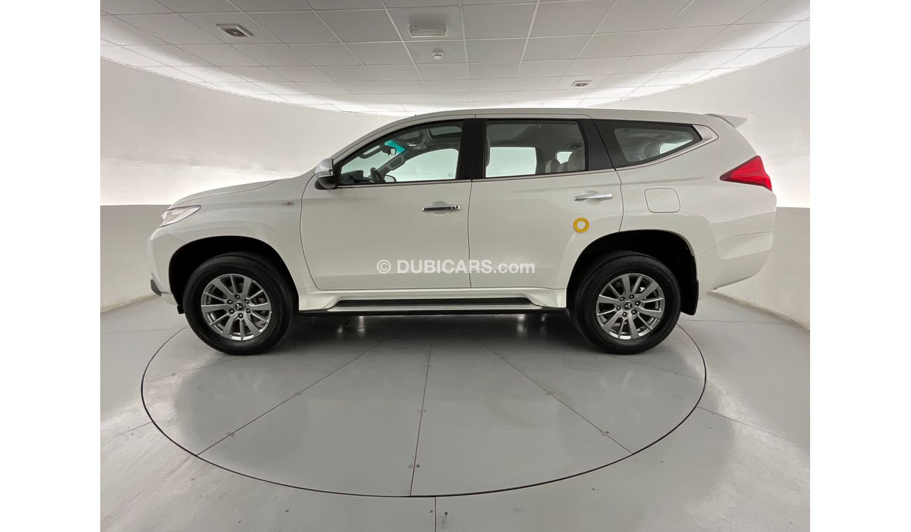 ميتسوبيشي مونتيرو GLS Mid | سنة ضمان مجانية | 0 دفعة أولى | سياسة الإعادة بعد 7 أيام