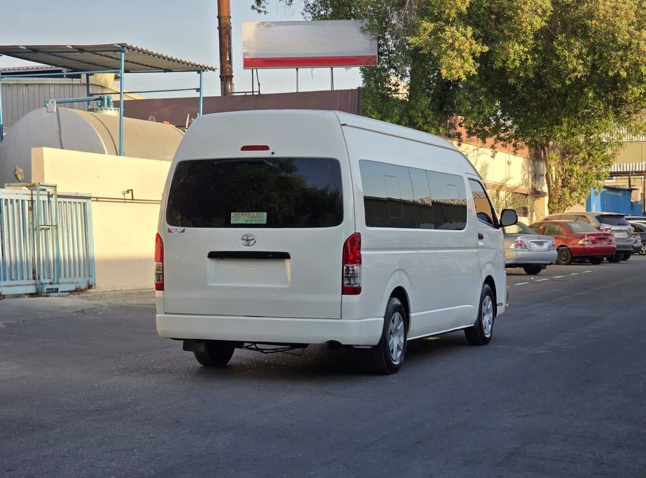 تويوتا هاياس -