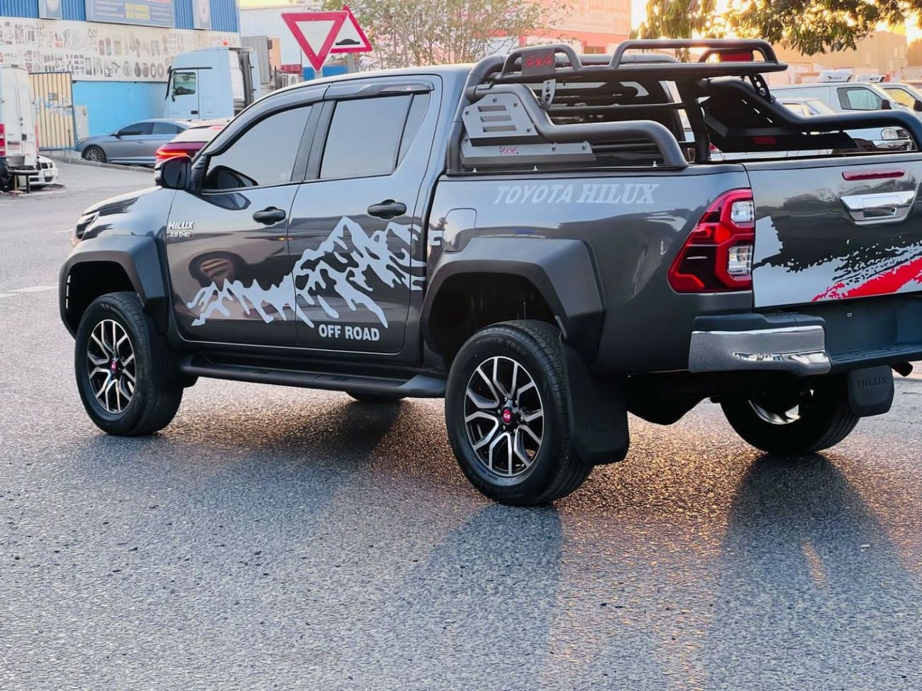 Toyota Hilux GLX 2.8L A/T