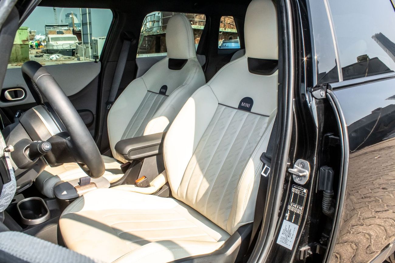 Mini Cooper S 2299 M/P With 0% Down Payment Mini Cooper S 2025