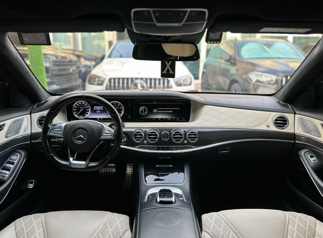 Mercedes-Benz S 63 AMG Std 5.5L MERCEDES BENZ AMG S63 2016 Japan import (clean title) Perfect condition 6 buttons full opti