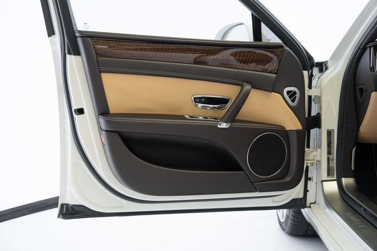 بنتلي فلاينج سبور Bentley Flying Spur