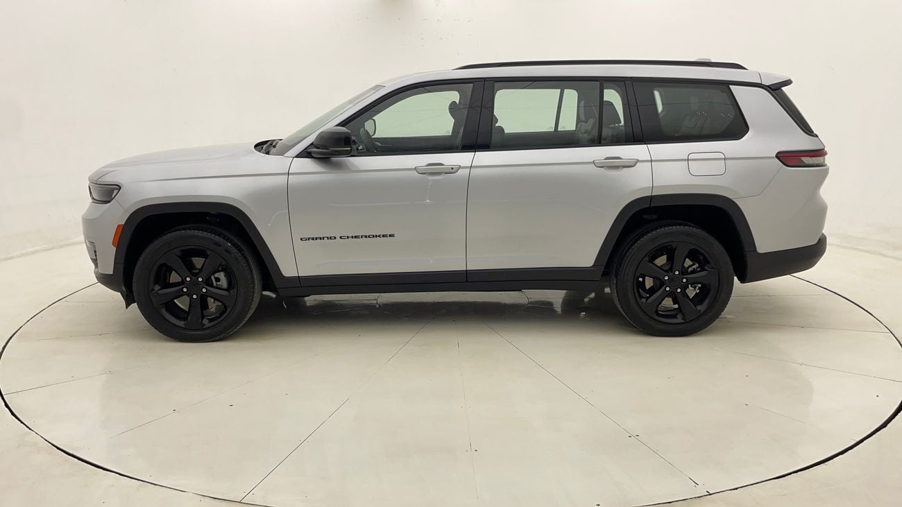 جيب شيروكي ALTITUDE 3.6 | بدون دفعة مقدمة | اختبار القيادة في المنزل