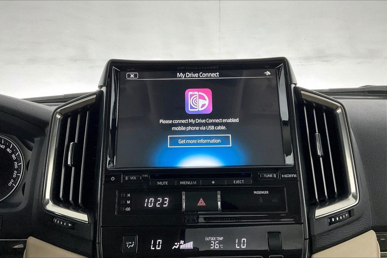 تويوتا كورولا XLI | ضمان مجاني لمدة عام | 0 دفعة أولى