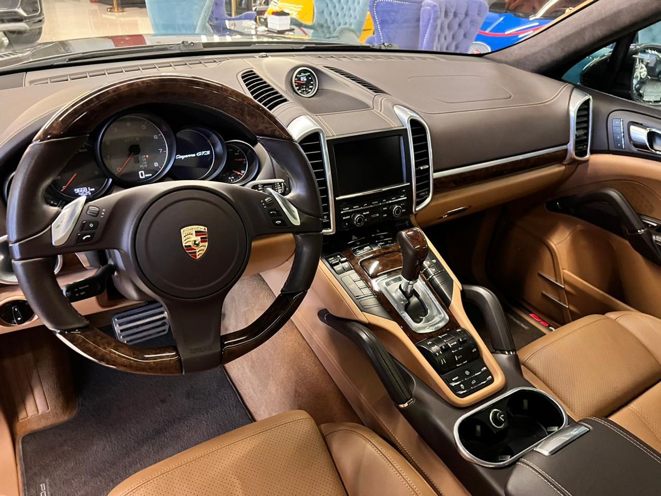 Porsche Cayenne GTS 4.8L 2013 Porsche Cayenne GTS – Premium Performance SUV  - Perfect Condition