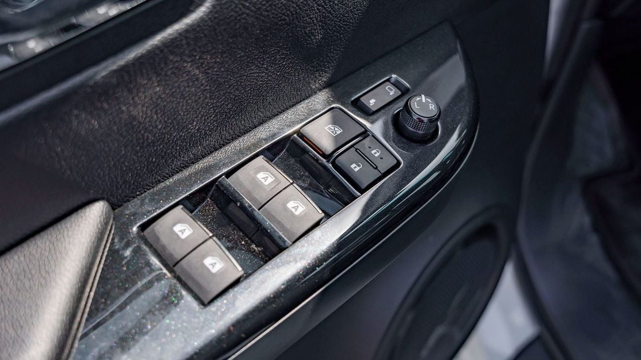 Toyota Hilux 2026 Toyota Hilux Adventure SR5 4.0L AT Petrol (White-Black)