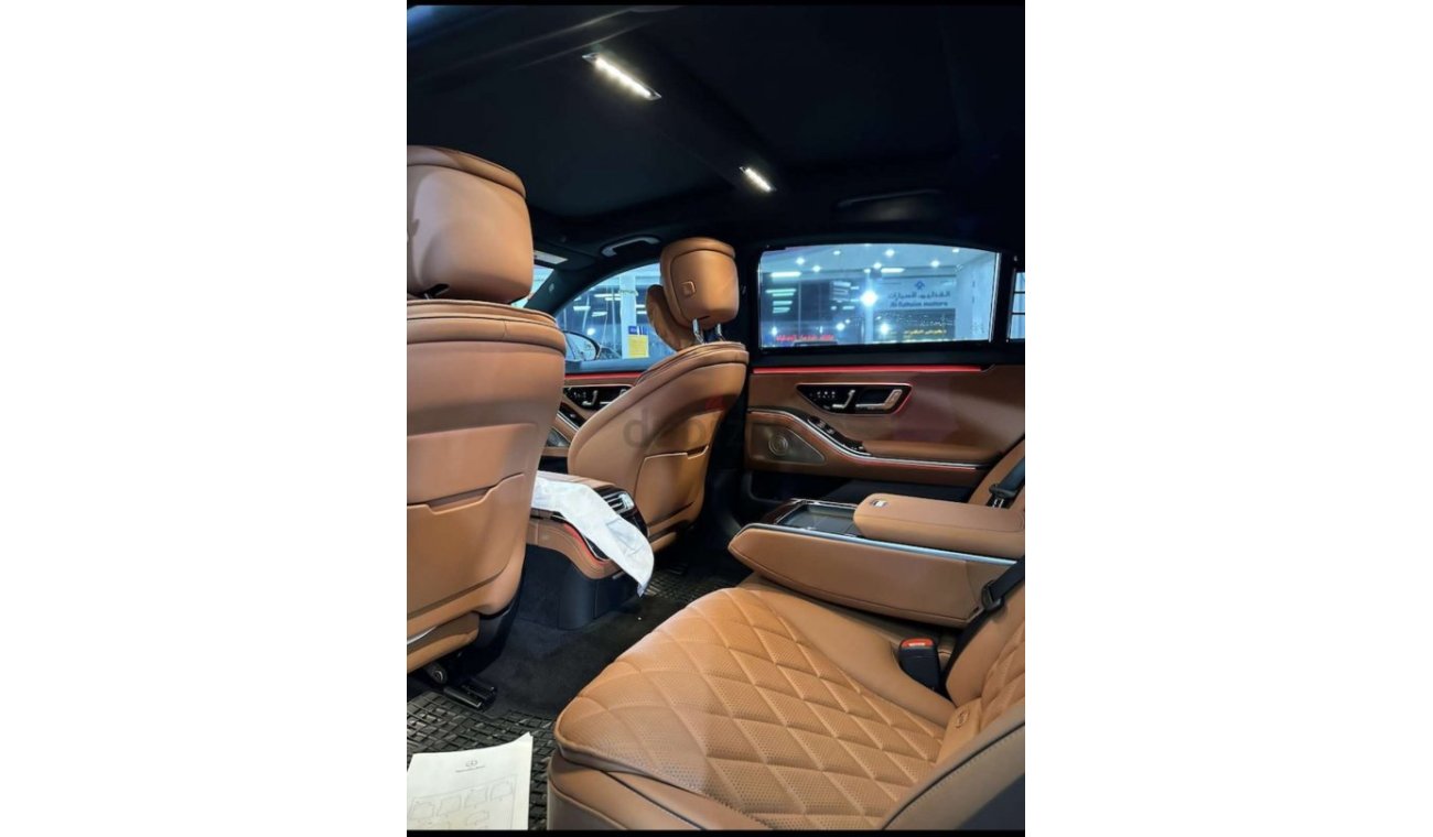 Mercedes-Benz S 580 مرسيدس S580 فل كامل اصفار