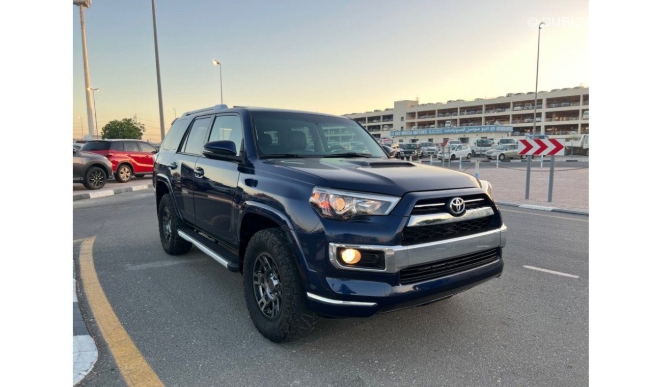 تويوتا 4Runner 2018 TRD SUNROOF 4x4 7-SEATER RUN AND DRIVE FULL OPTION