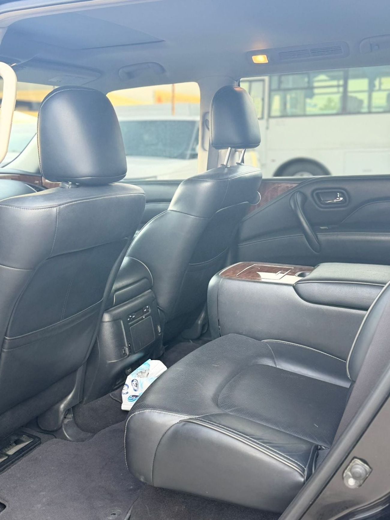Infiniti QX80 STD (NON GCC)