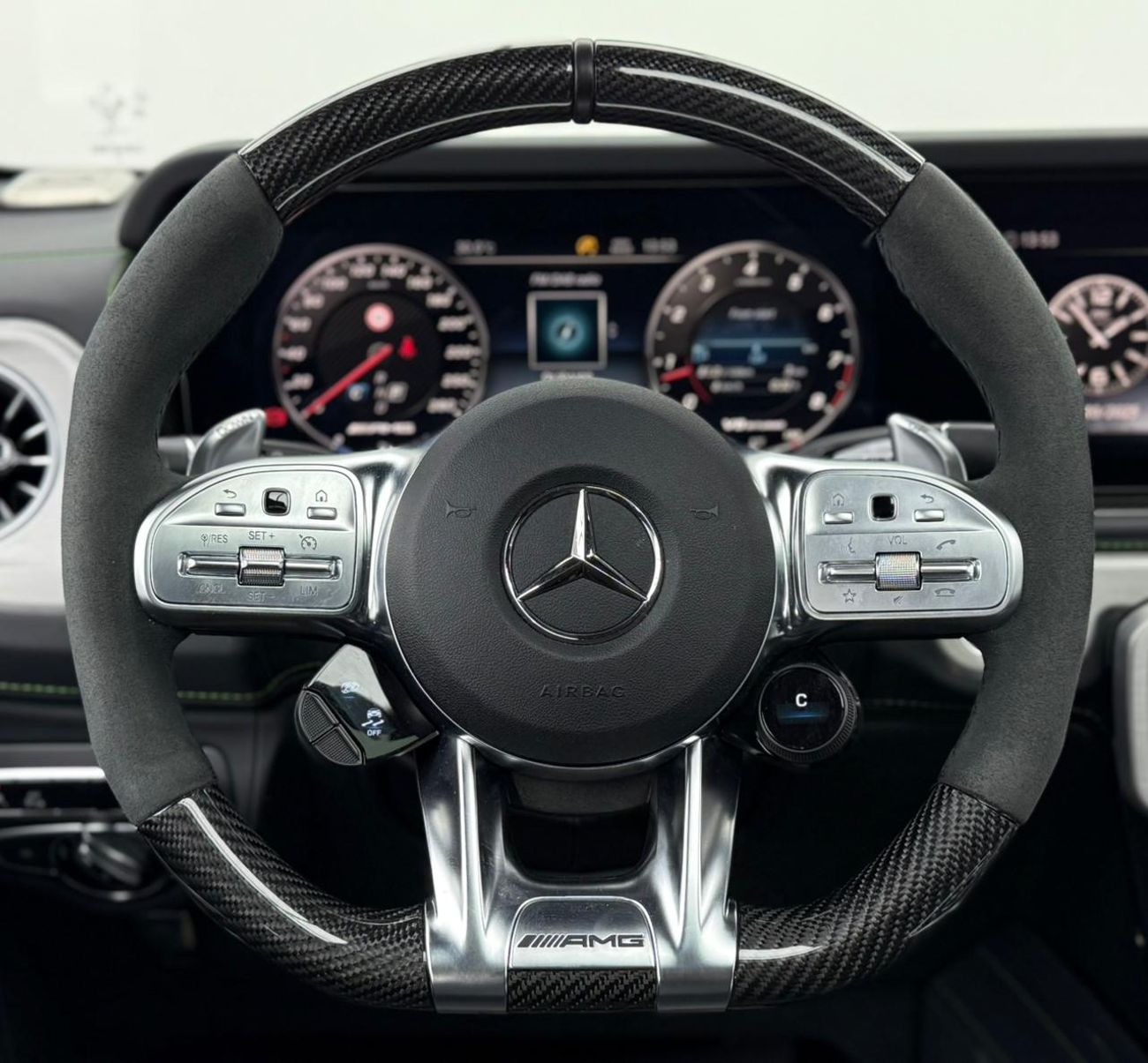 Mercedes-Benz G 63 AMG 4X4² 2022 Mercedes-AMG G63 4×4² ,Gargash Warranty + Service Contract  ,Full Service History ,Excellent Co