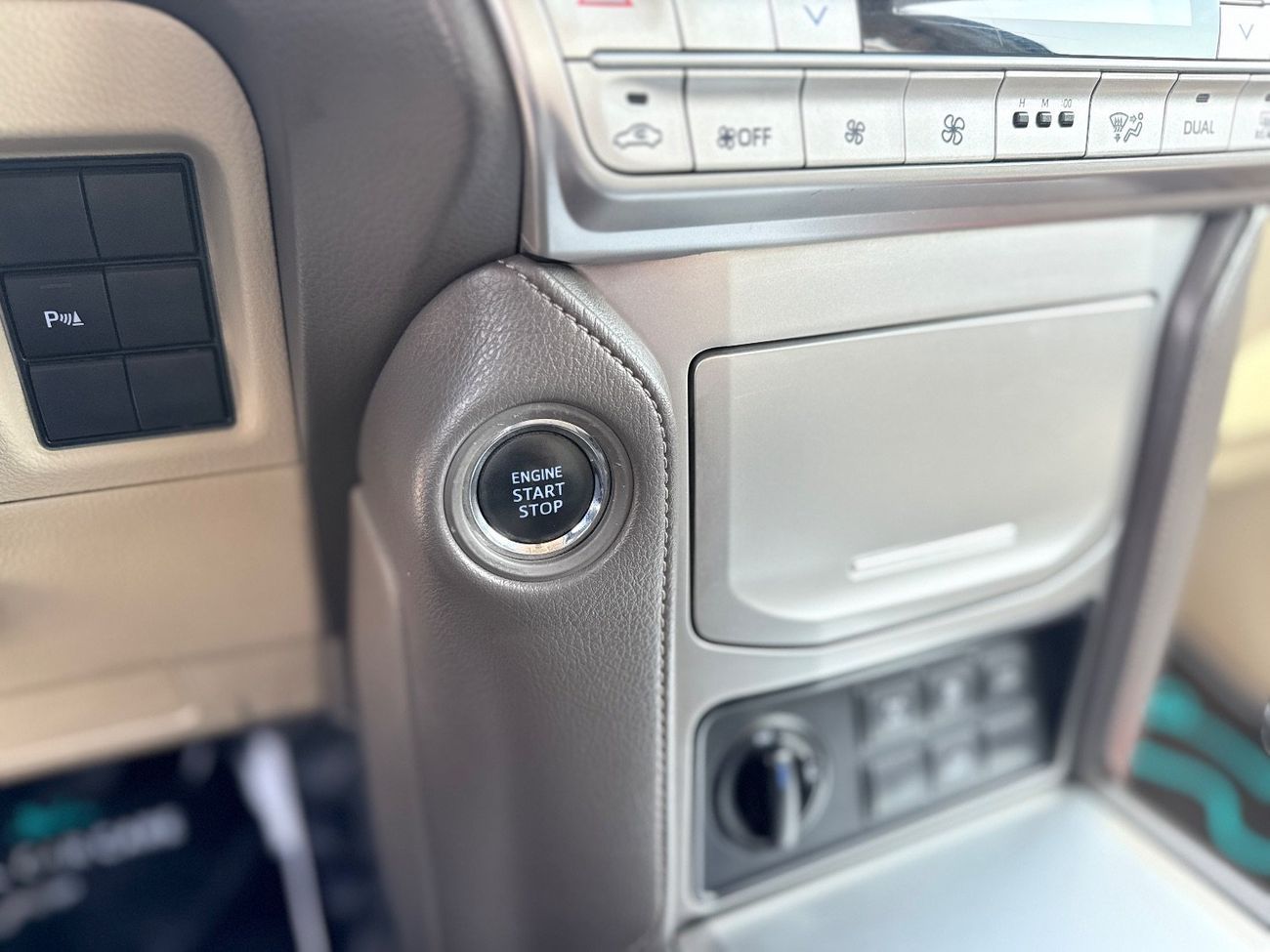 تويوتا برادو VXR 4.0L 4WD