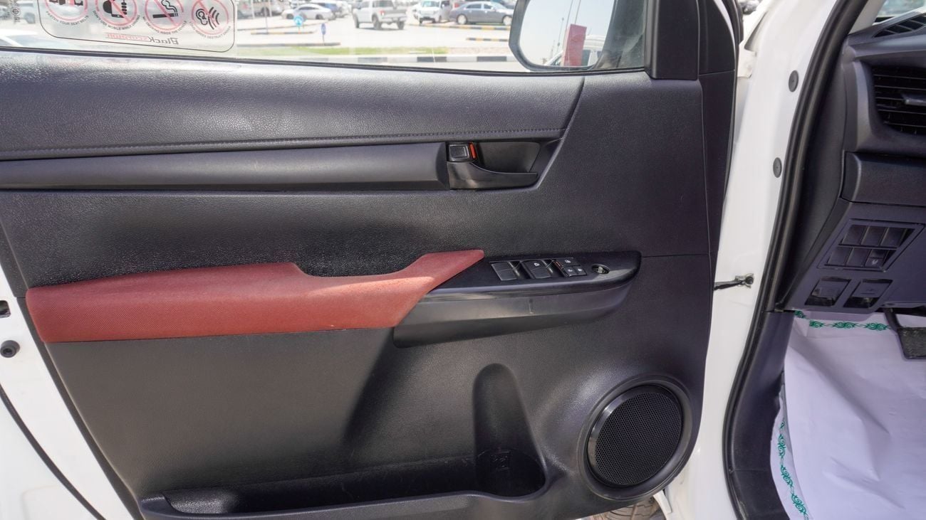 Toyota Hilux GLX 2.8L A/T