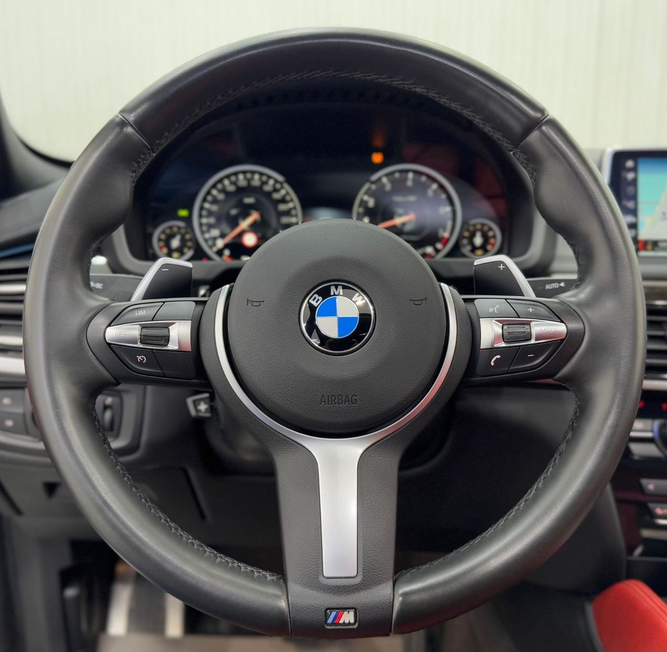 بي أم دبليو X6 50i M Sport 4.4L 2019 BMW X6 xDrive50i M-Sport, Warranty, 2025 BMW Warranty, Full Options, GCC