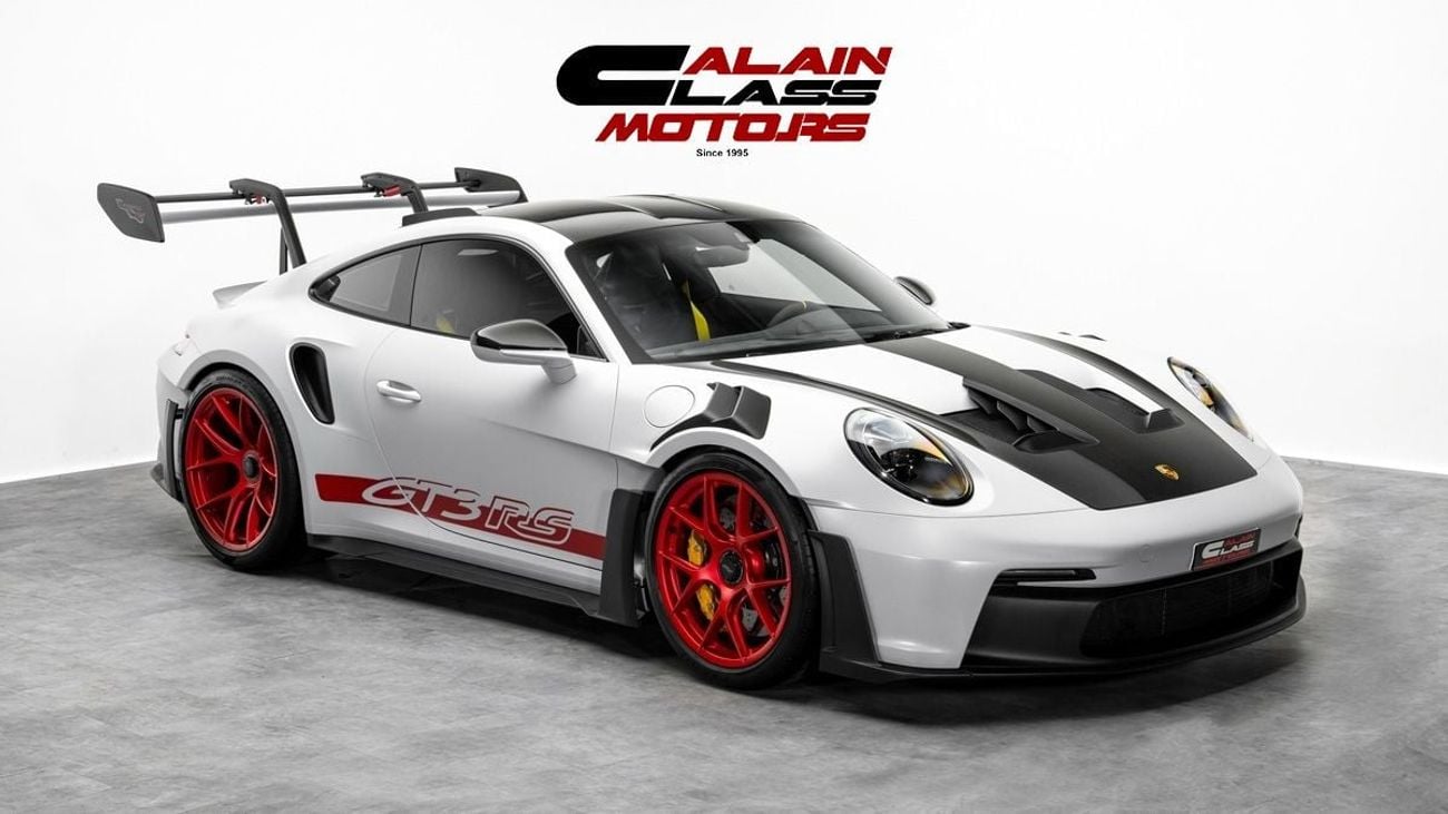 بورش 911 GT3 RS - 2025 - GCC Specs - Under 5 Years Warranty