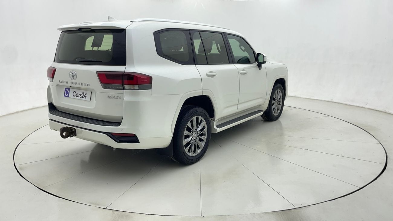 Toyota Land Cruiser GXR 4.0L 2022 GXR | AED 3161/Month | 0 DP | 30 Day Return | Warranty | Service History