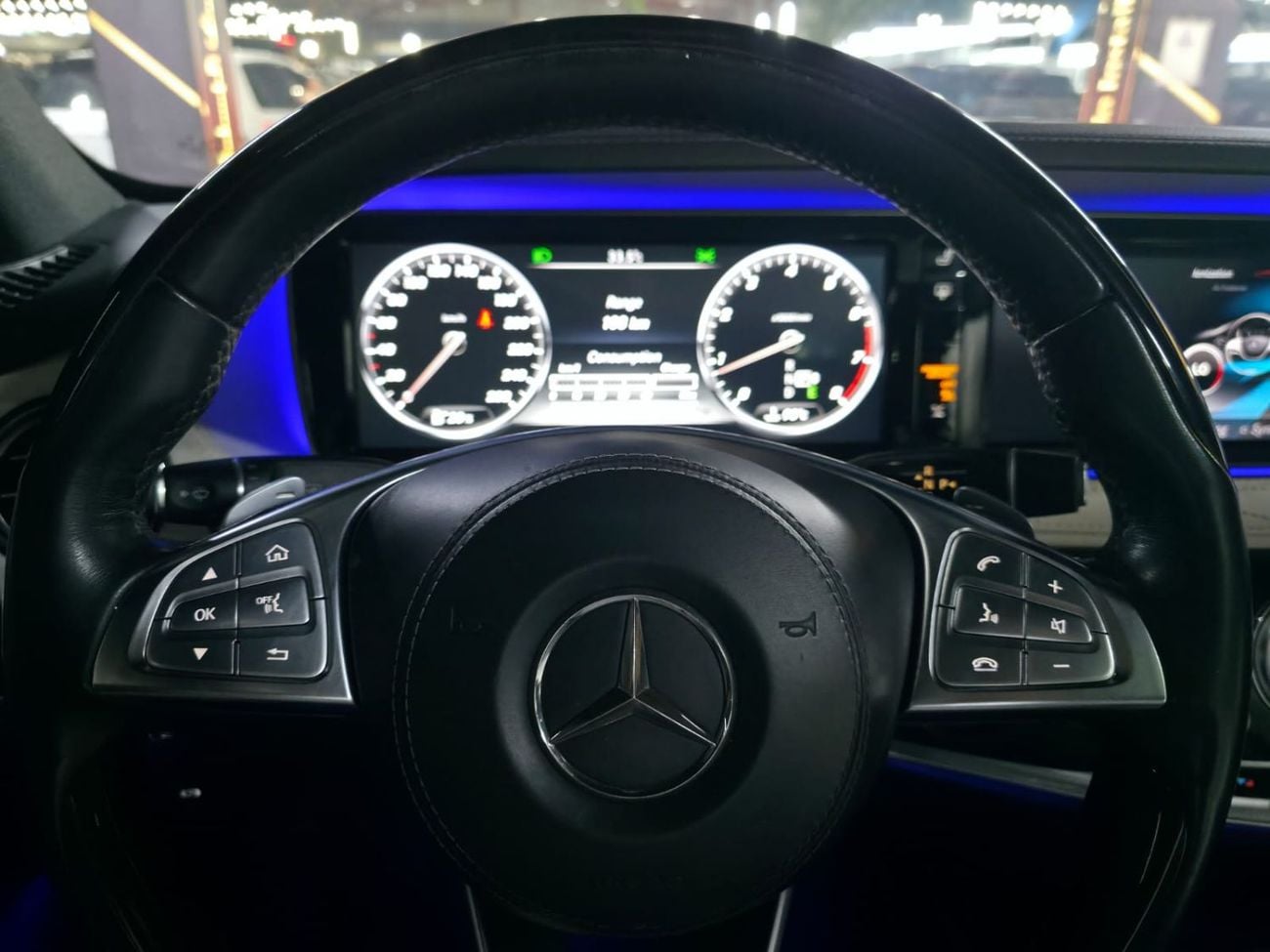 Mercedes Benz S550
