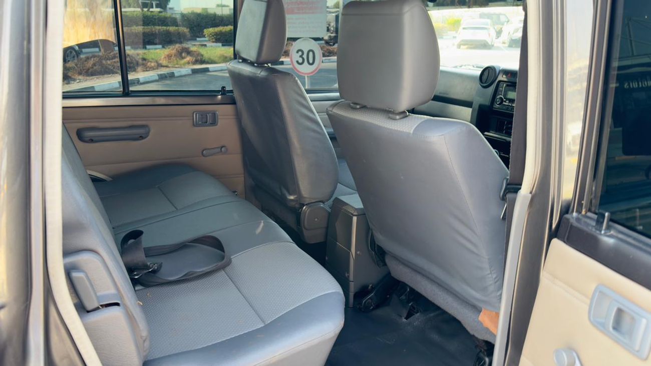 Toyota Land Cruiser Pick Up OFF-ROAD MODIFIED | DOUBLE CABIN | GR-S Modified | MT | 4.5L DIESEL ENGINE