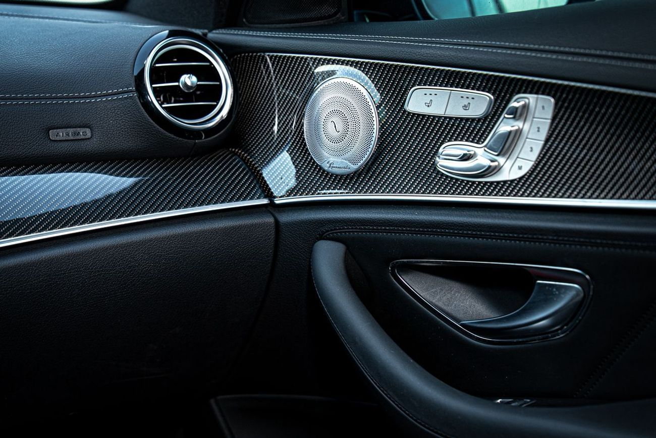 مرسيدس بنز E 63 S AMG Std 4.0L