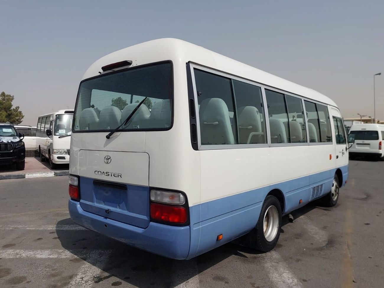 تويوتا كوستر (RAMADAN OFFER) TOYOTA COASTER BUS RHD 2011 MODEL 4.0 L DIESEL AUTOMATIC(PM53682)