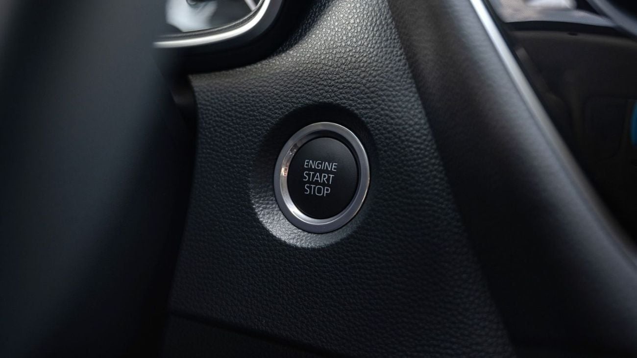 تويوتا كورولا TOYOTA COROLLA MID OPTION 1.6L 2025 0KM