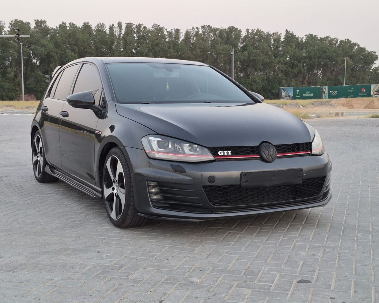 فولكس واجن جولف GTI 2.0L