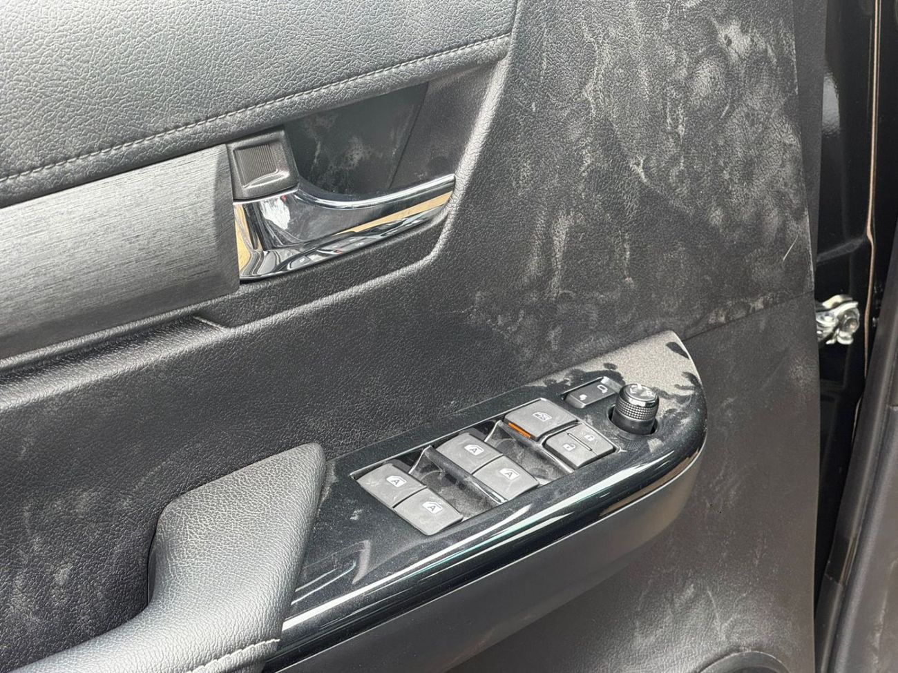 تويوتا هيلوكس 2026 Toyota Hilux Adventure 4.0L Petrol AT GCC Spec