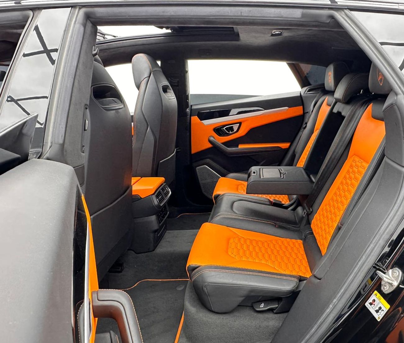 Lamborghini Urus 2019 Lamborghini Urus SE First Edition, 1 Year Warranty Unlimited KM, Full Service History