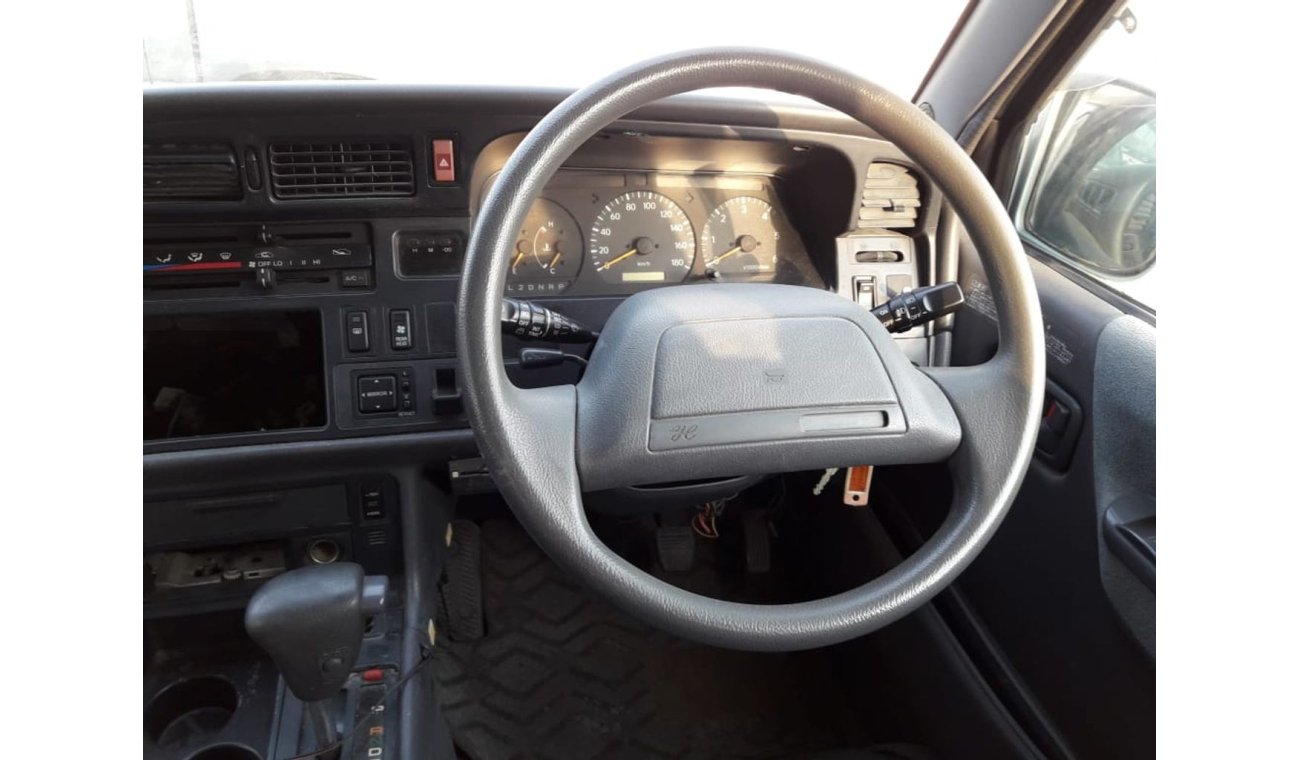 Toyota Hiace Hiace RIGHT HAND DRIVE (Stock no PM 337 )