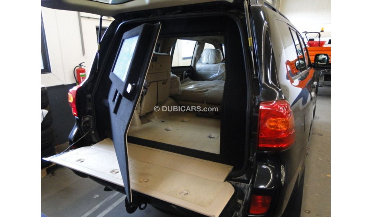 تويوتا لاند كروزر Land Cruiser 200 4.6 V8 VXR Armoured (VR6) 8 seats