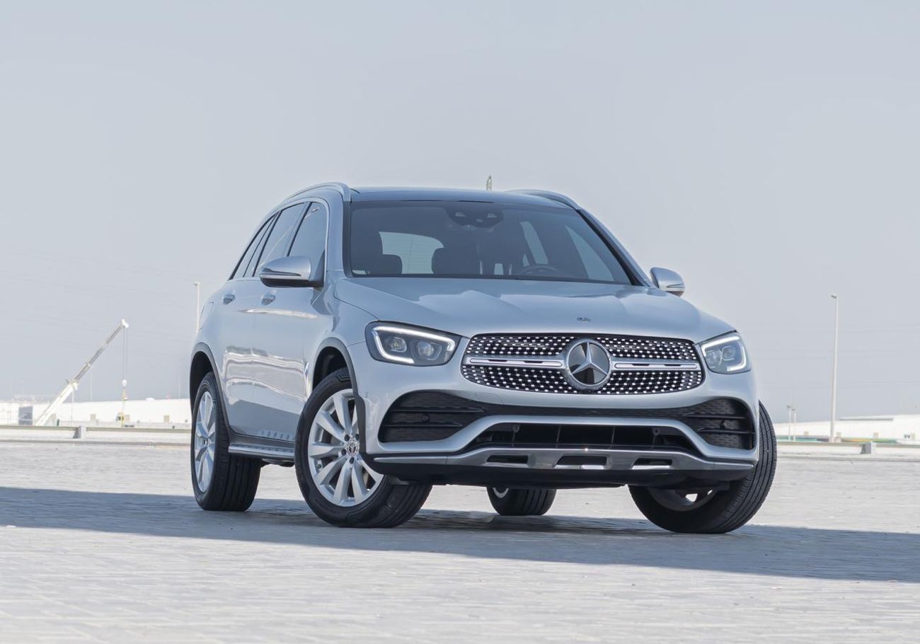 Mercedes-Benz GLC 300 Premium + 2.0L