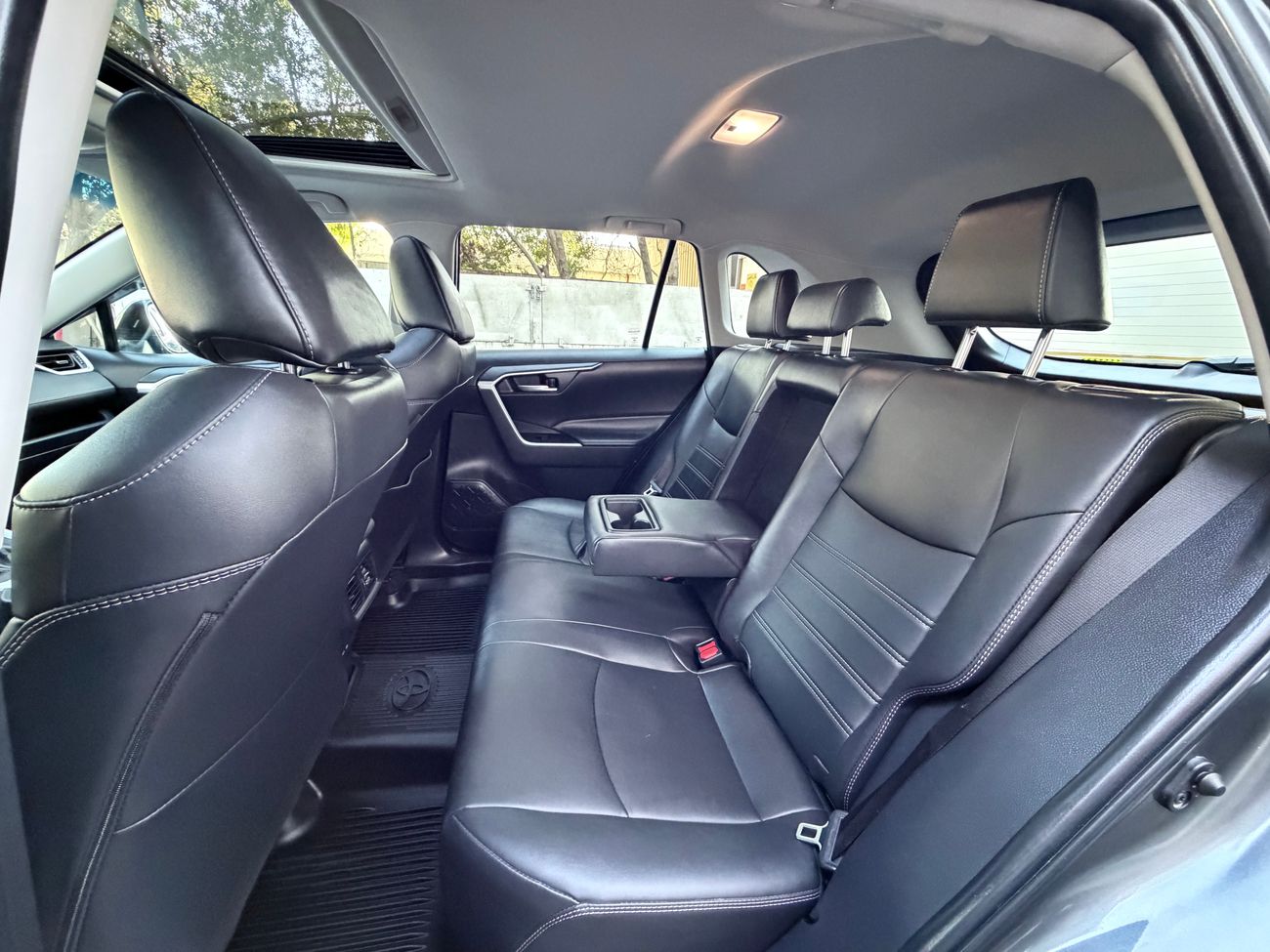 تويوتا راف ٤ Premiun edition