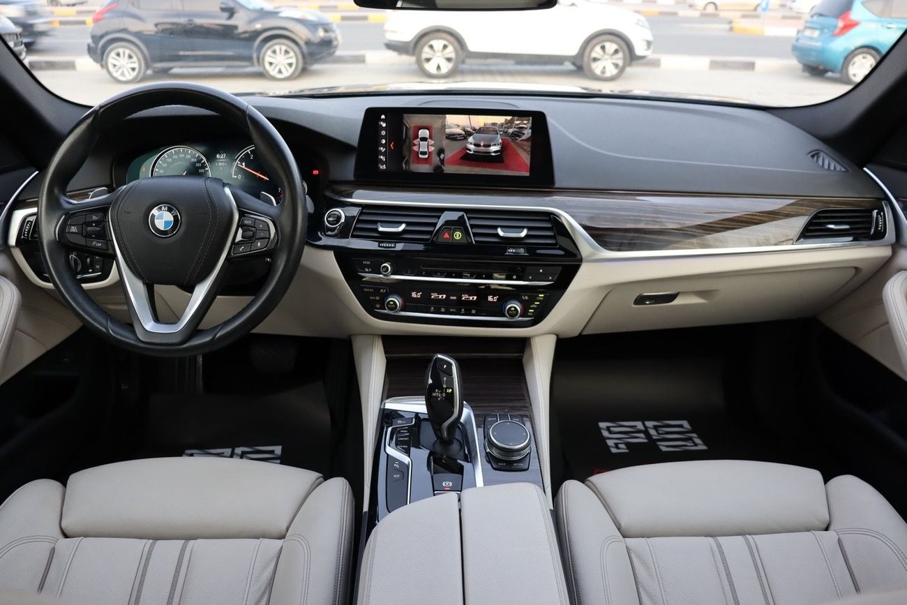 BMW 530i BMW 530i / 2019 / GCC / Full Service History/ Luxury Line