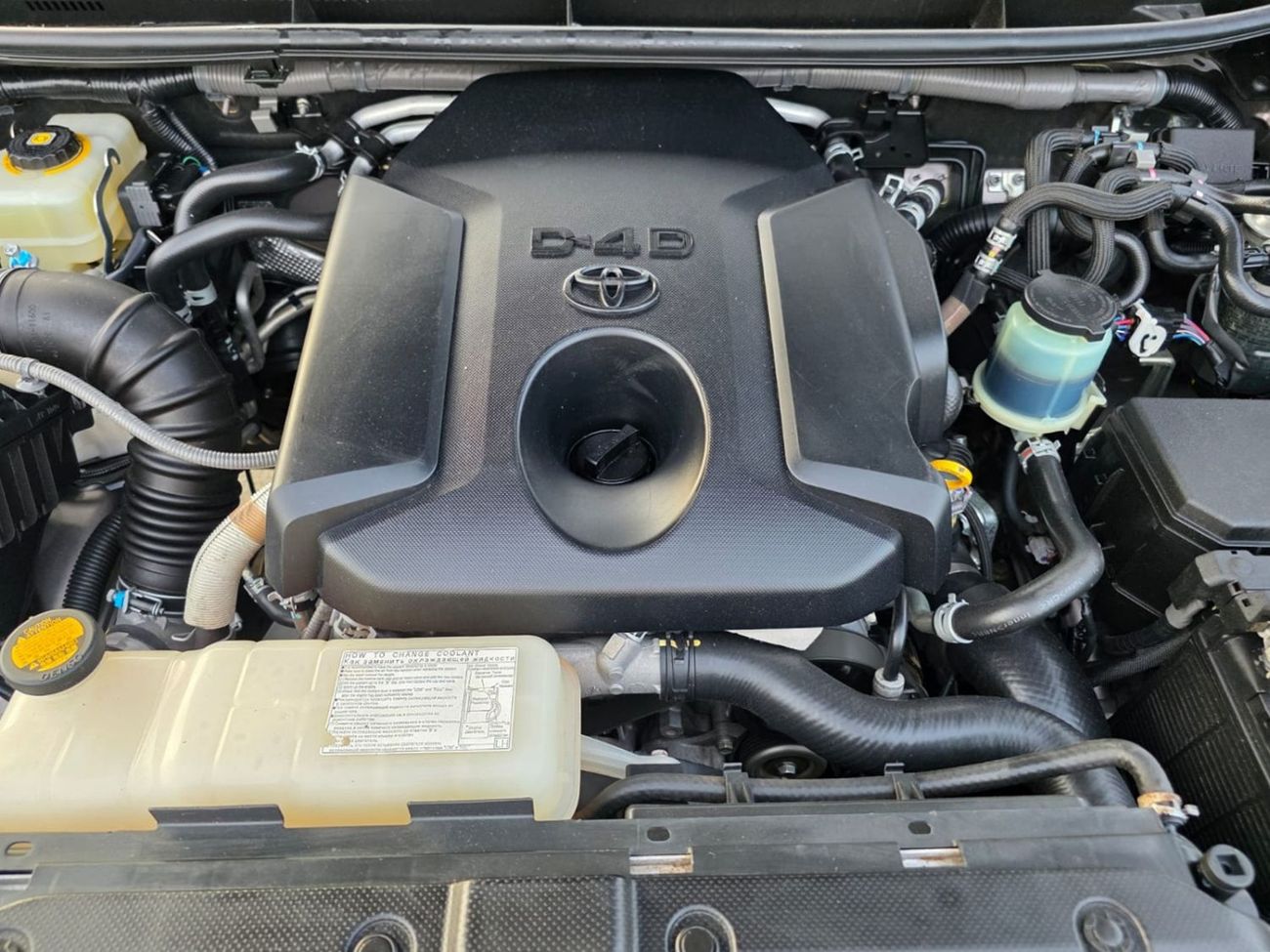 Toyota Land Cruiser TOYOTA LAND CRUISER PRADO SUV RHD 2019 MODEL 2.8 L DIESEL AUTOMATIC(PM52159)