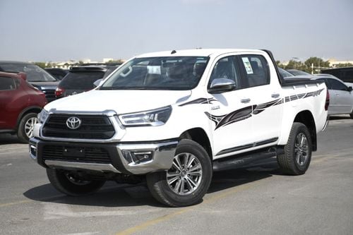 تويوتا هيلوكس 2.7L Manual With Front 2 seats cooling ! Air compressor GCC Full Option ( Ready Stock)