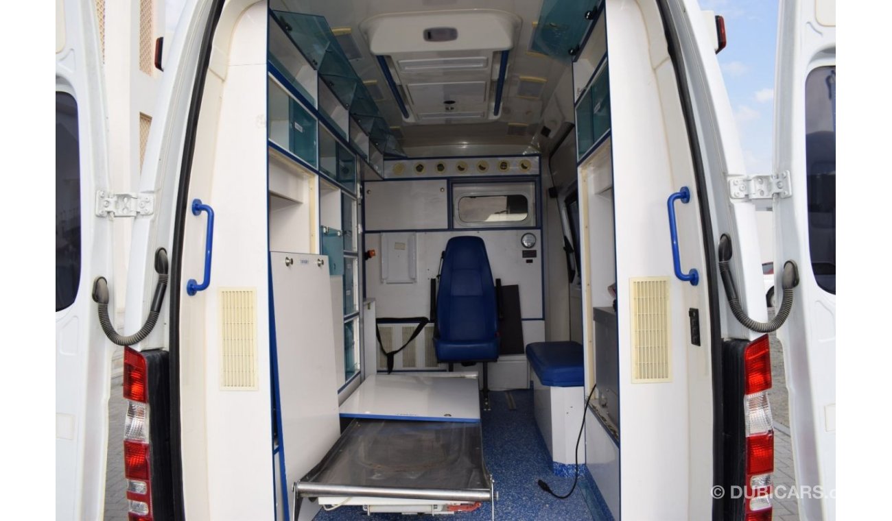 مرسيدس بنز سبرينتر Mercedes Benz Sprinter Ambulance, Model:2009. Excellent condition