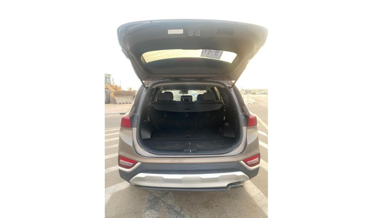 Hyundai Santa Fe 2019 HYUNDAI SANTAFE 2.4L  / MID OPTION / BEAUTIFUL MAINTAINED VEHICLE / EXPORT ONLY / فقط للتصدير