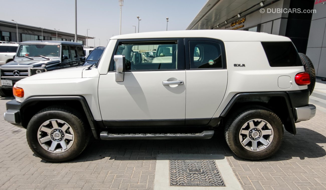 Toyota FJ Cruiser GX.R