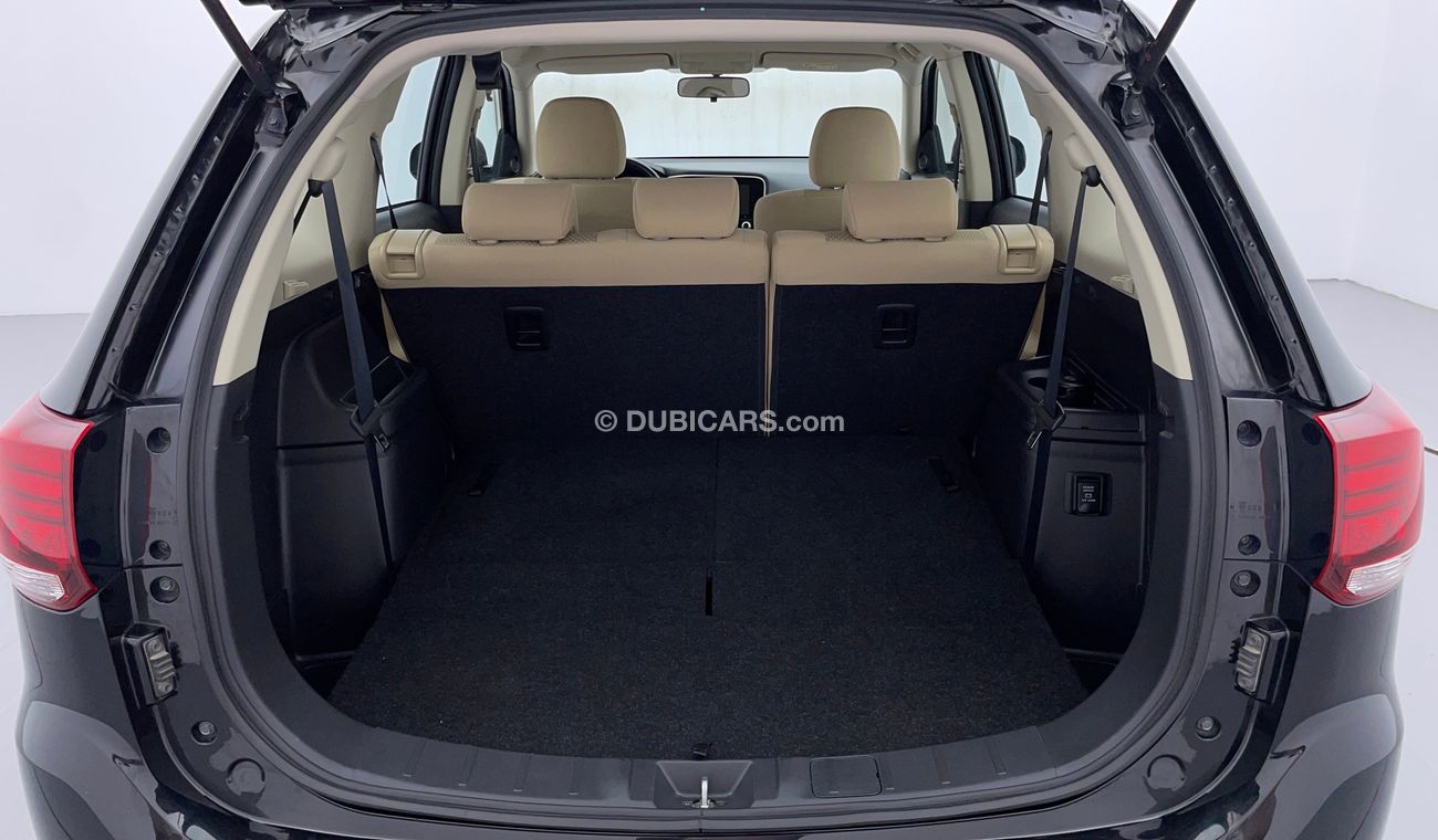 Mitsubishi Outlander GLX LOWLINE 4WD 2.4 | Zero Down Payment | Free Home Test Drive