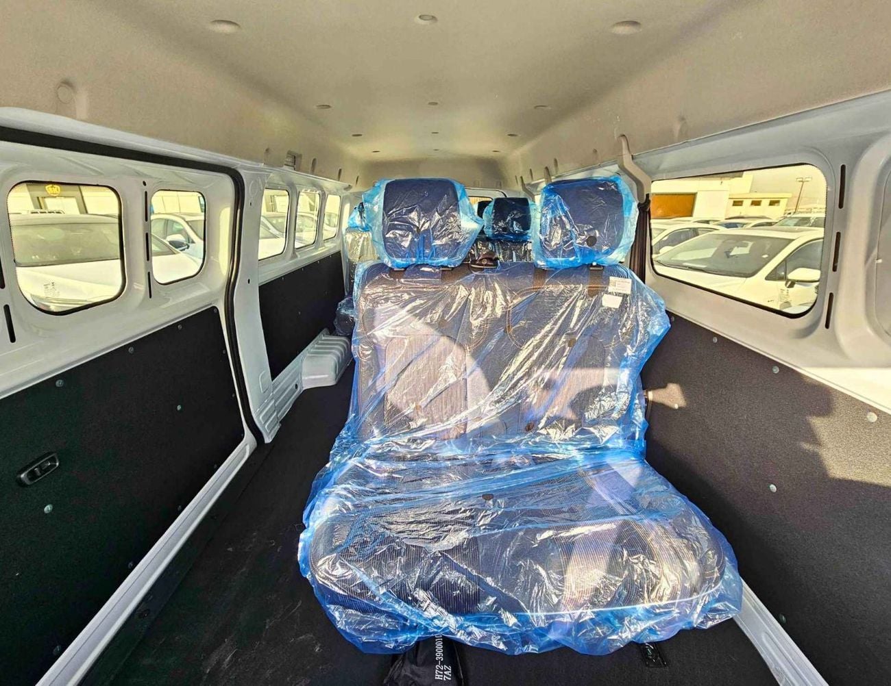 سينو جولد سينا إي في 300 ELECTRIC / PASSENGER 9 SEATS / DUAL CHRAGING PORT (CODE # SEVP25)