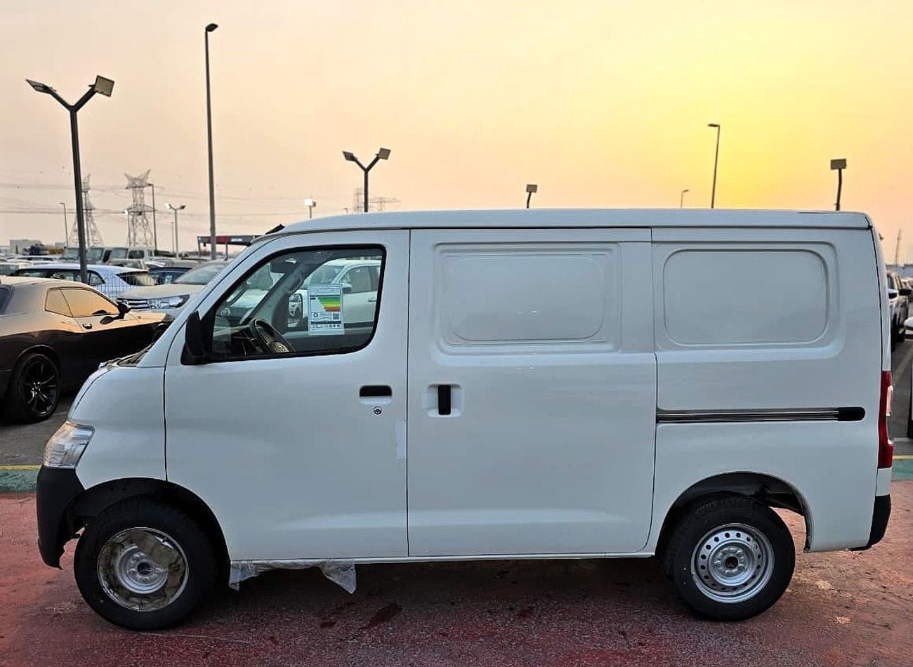 تويوتا لايت آيس TOYOTA LITEACE 1.5L PETROL VAN RWD 5 DOORS WHITE COLOR 2025 MODEL