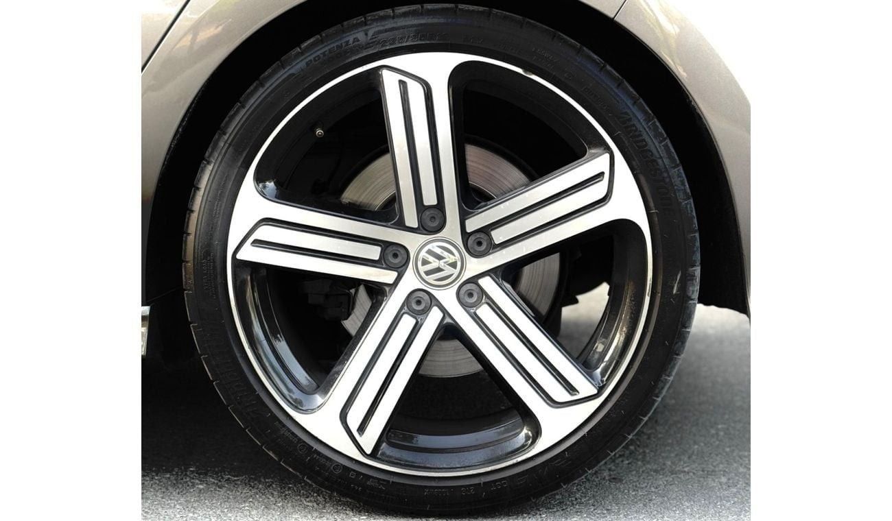 فولكس واجن جولف ار