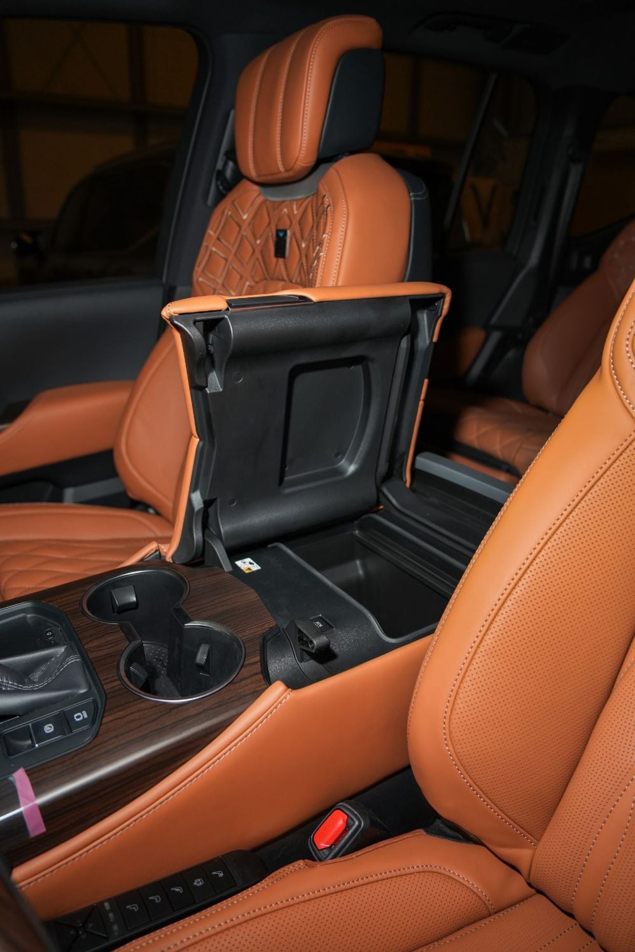 Toyota Land Cruiser LC300 3.3L DIESEL VX OFFROAD SPECIAL  EDITION WITH MBS AUTOBIOGRAPHY VIP MASSAGE SEATS