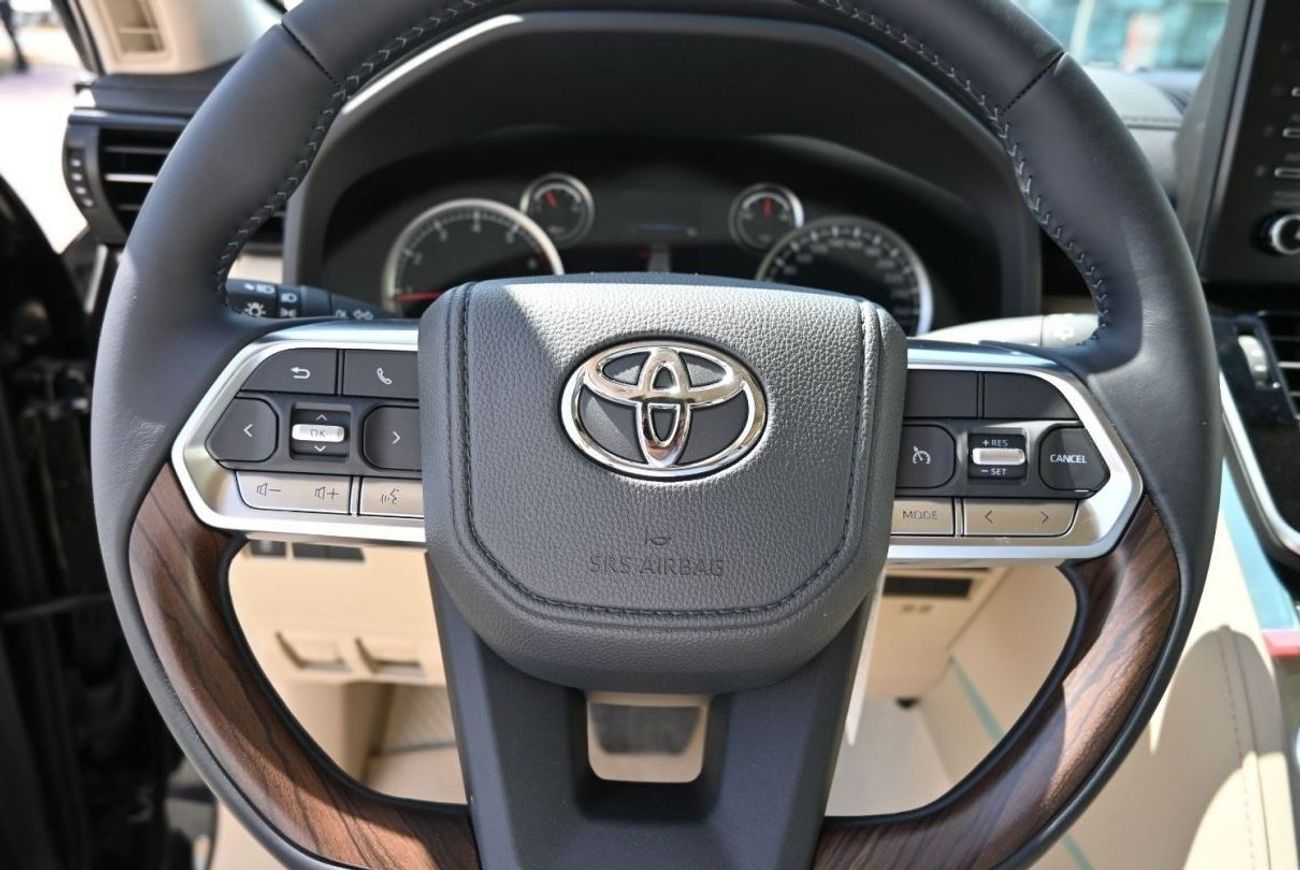 Toyota Land Cruiser Toyota Landcruiser (300 Series) 4.0L Petrol, SUV, 4WD, 5Doors, Cruise Control, Sunroof, Front Electr