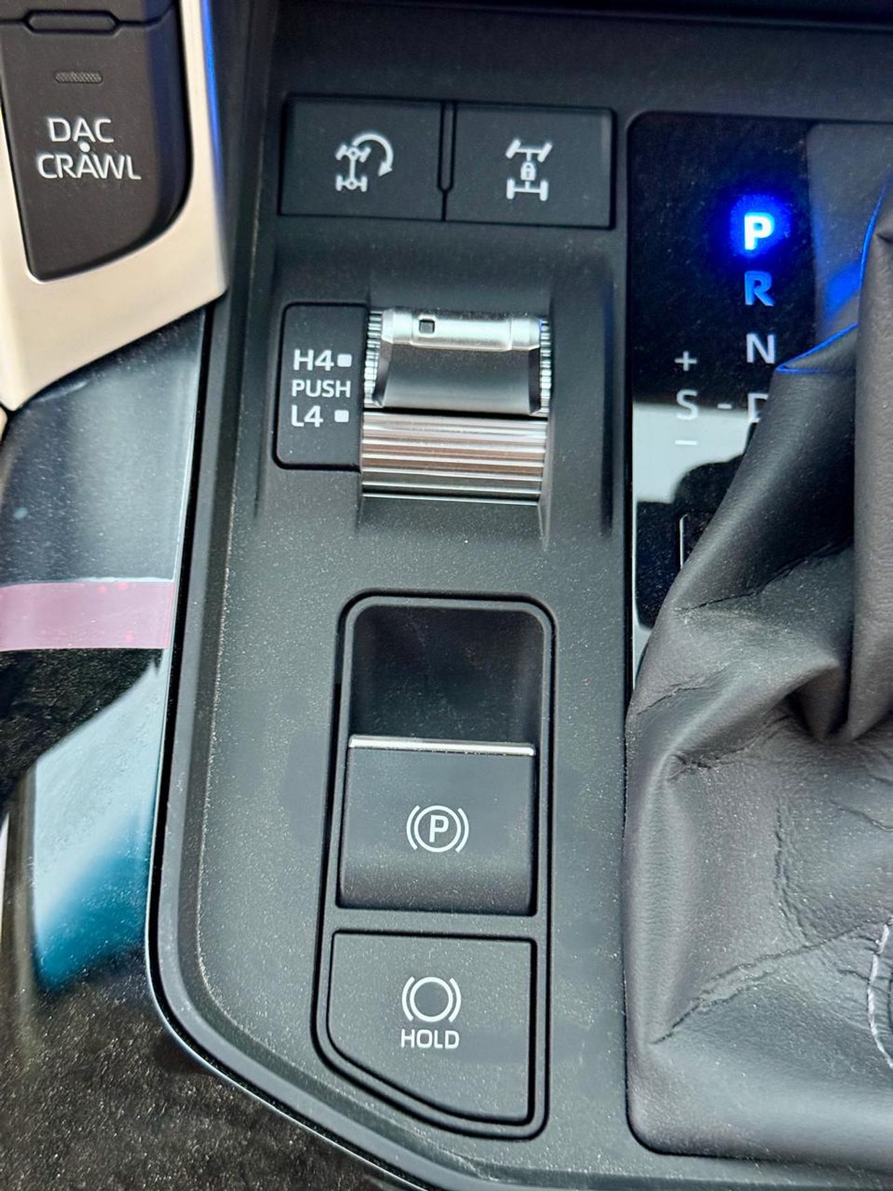 Toyota Land Cruiser GXR 4.0L